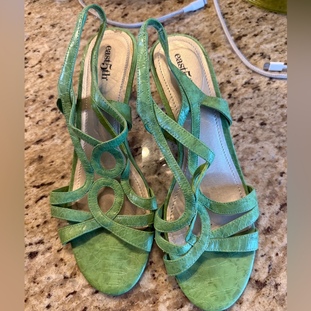 East 5th sling back green heel, 7.5 medium